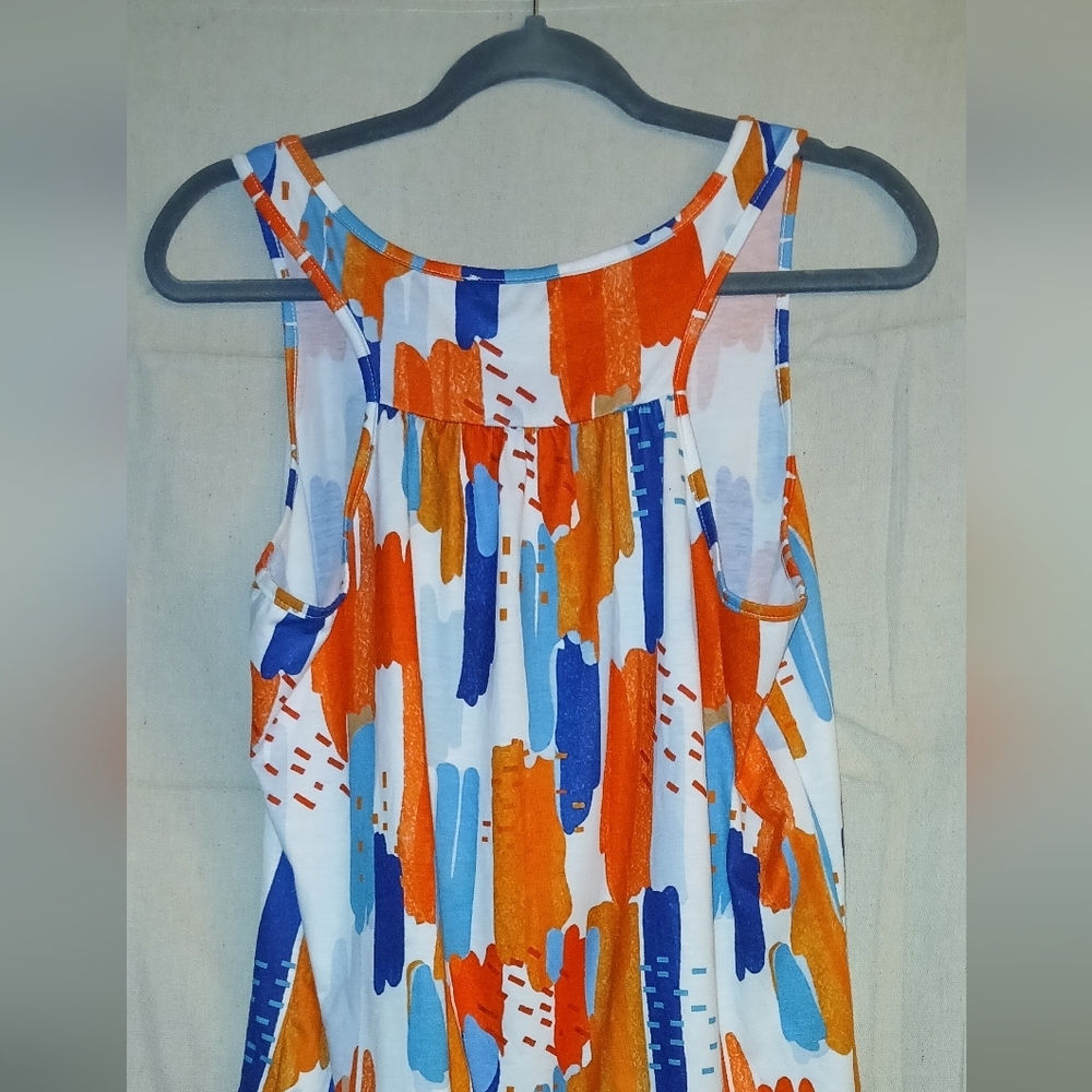 Miusey Colorful Abstract Women's Tank Top​ - Picture 2 of 7